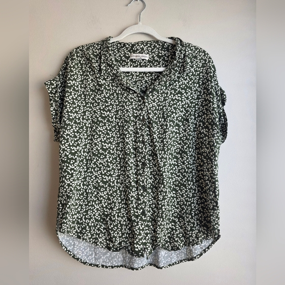Alexander Jordan Tops - Green and White Patterned Women's Top